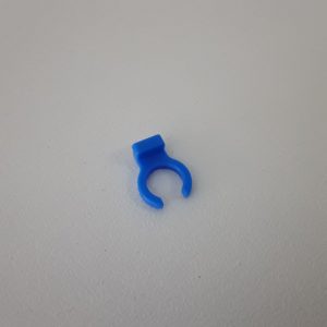 Retaining clips for small bowden connector